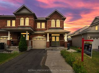 4 Pendulum Cir, Brampton, ON L6R 3N5