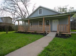 1820 Pecan St, Bastrop, TX 78602