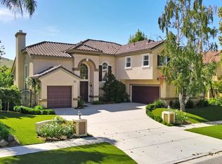 327 Sycamore Grove St, Simi Valley, CA 93065