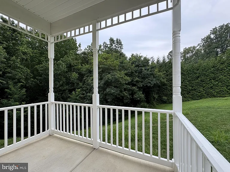 3639 Glouster Dr — Photo 31