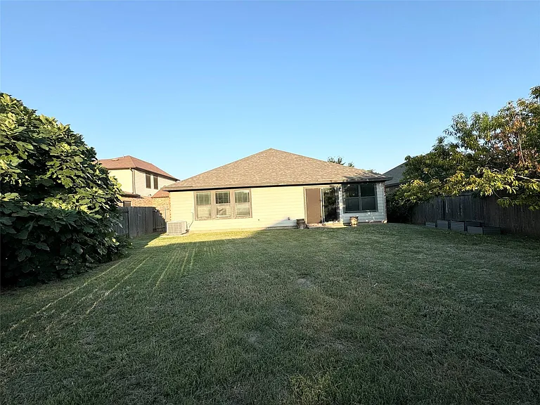 1152 Hyde Park Dr — Photo 20