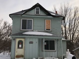 915 Autumn St, Albert Lea, MN 56007