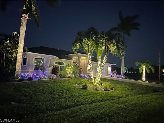 2nd image of 4541 SW 17th Ave