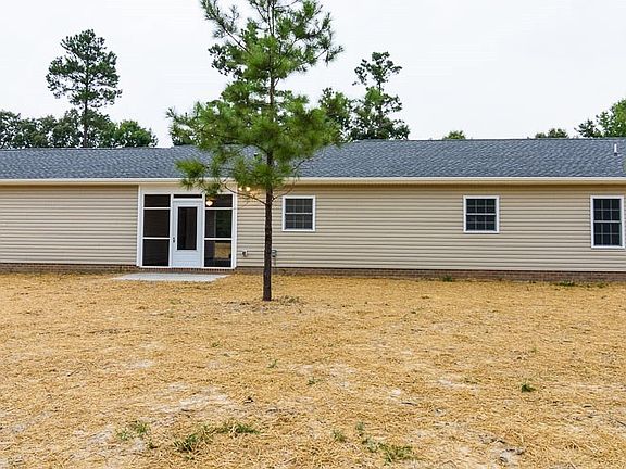3rd image of 7561 Pineoak Ln