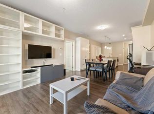 110 NW Auburn Meadows Vw SE #104, Calgary, AB T3M2M2