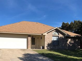 452 Lakeview Dr, Killeen, TX 76542