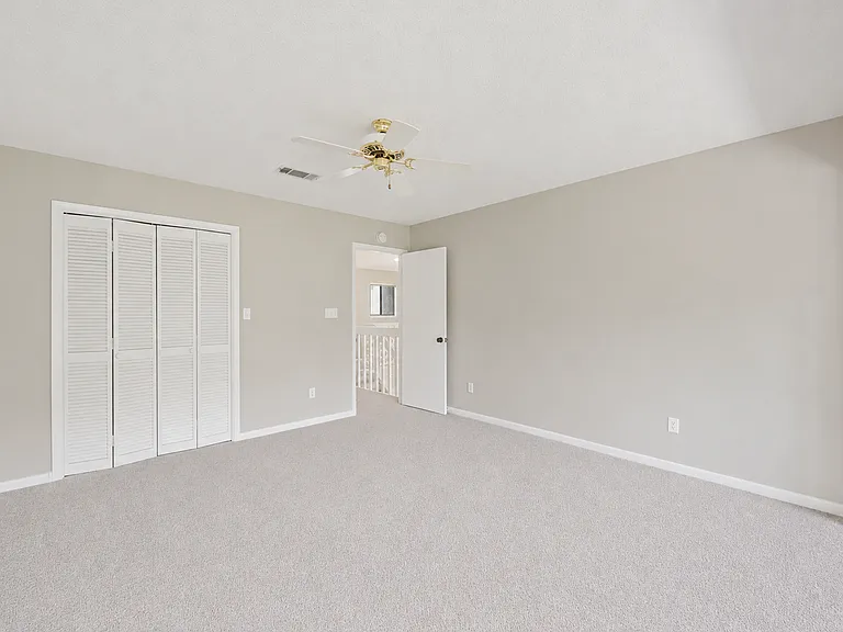1219 Oakmont Dr — Photo 42