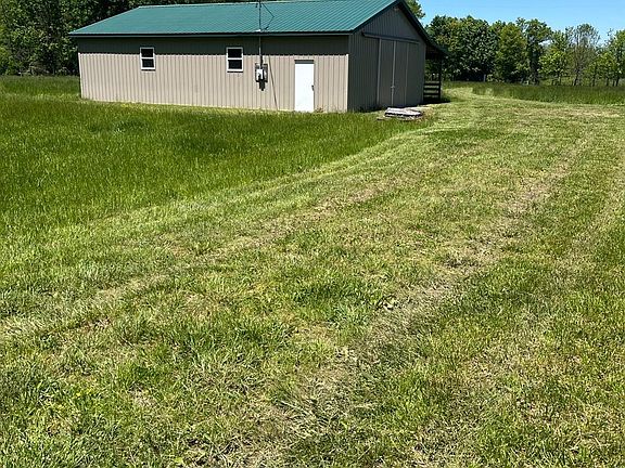 4th image of 3556 Rodgers Ln