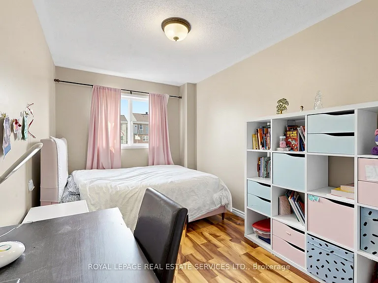 100 Georgian Dr — Photo 27