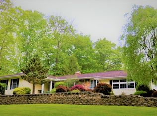 23 Spring Valley Rd, Hardwick, NJ 07825