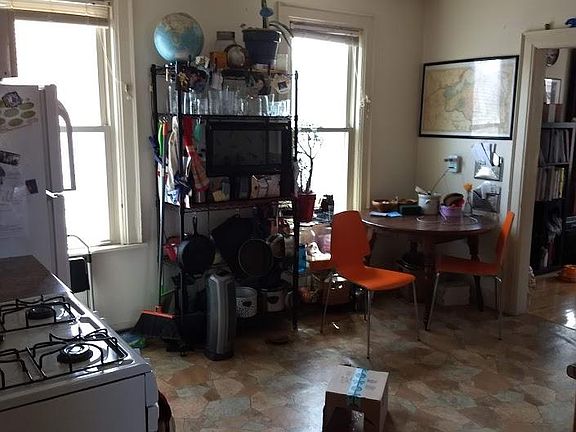 2nd image of 1817 N Humboldt Ave APT 4