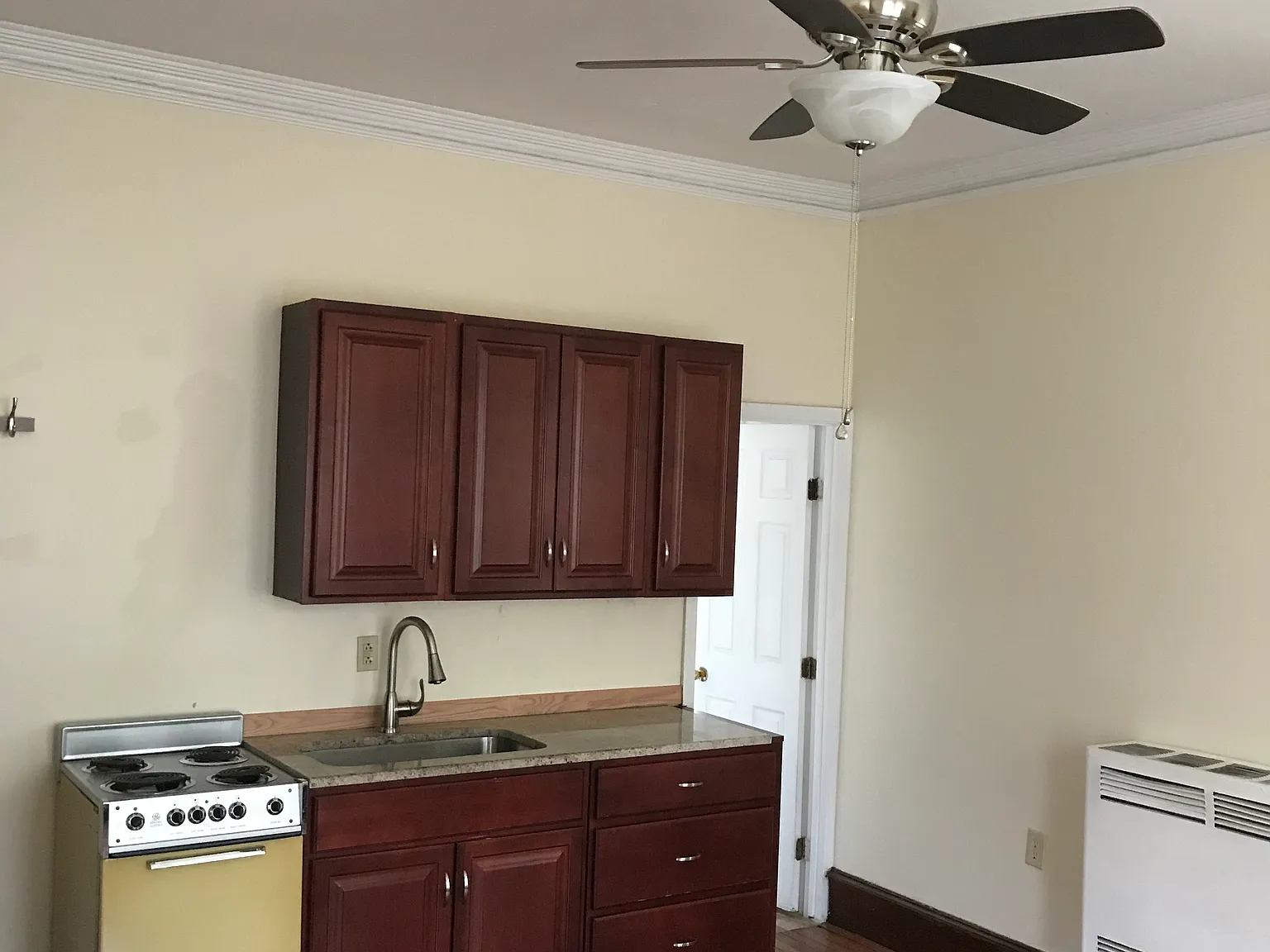 Studio, 360 sqft, $1,375 — Photo 3