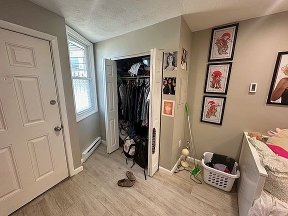 5th image of 466 Commercial St APT 1
