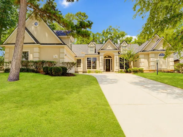 145 W Shore Dr, Montgomery, TX 77356