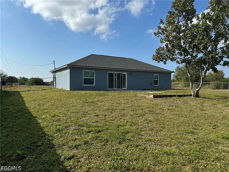 4701 Connie Ave S — Photo 23