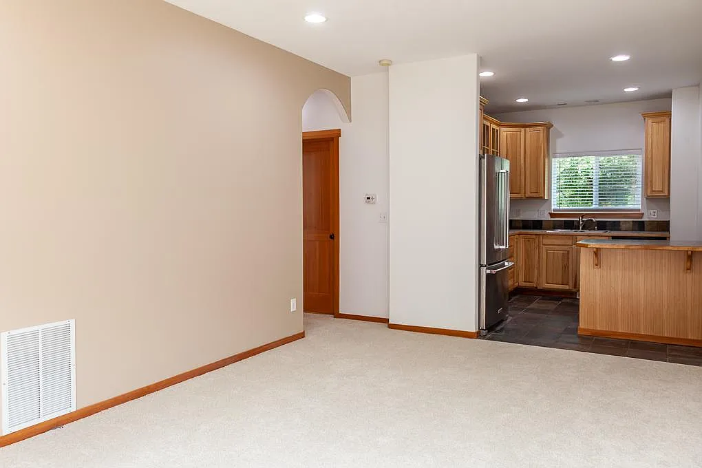 9603 S 219th Pl — Photo 3