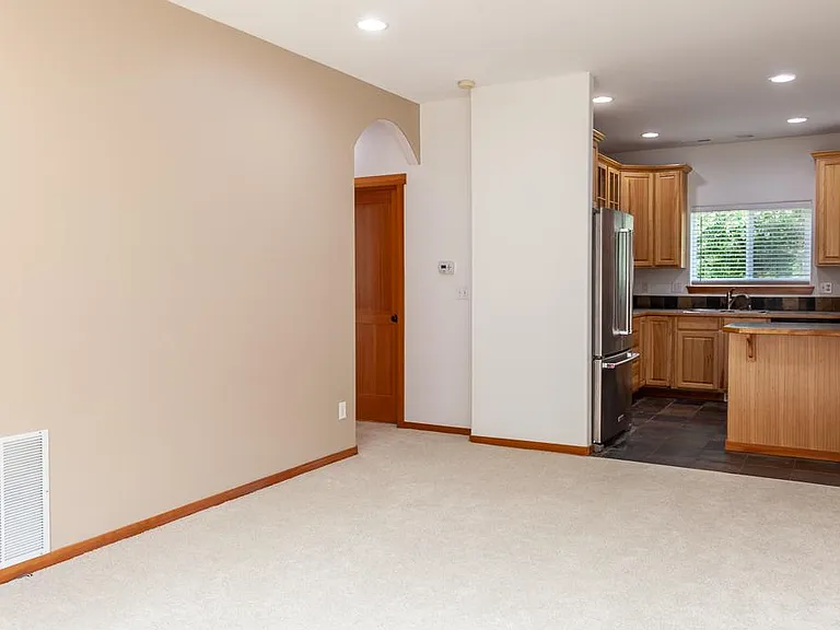 9603 S 219th Pl — Photo 3