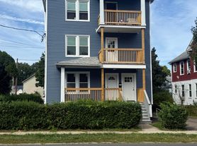 116 Belden St, New Britain, CT