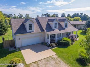 2773 S Edgar Rd, Mason, MI 48854