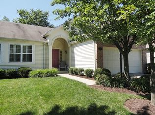 993 Raintree Ln, Maineville, OH 45039