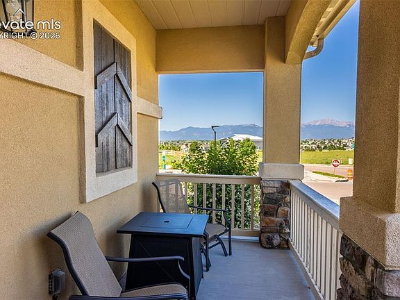 3rd image of 6614 Lucky Star Ln