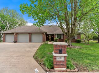 200 N Harmon Ave, Republic, MO 65738