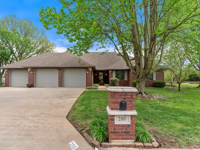 200 N Harmon Avenue, Republic, MO, 65738