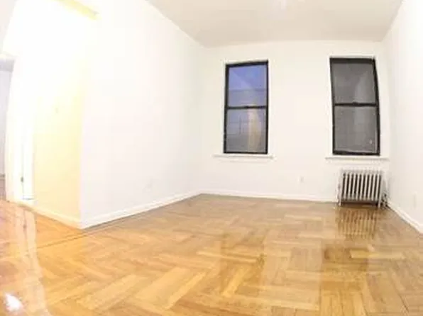 2825 Grand Concourse image 5 of 5