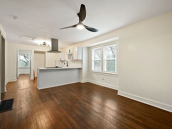 4th image of 108 N Ditzler Ave