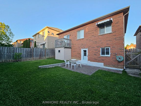 3rd image of 3227 Scotch Pine Gate