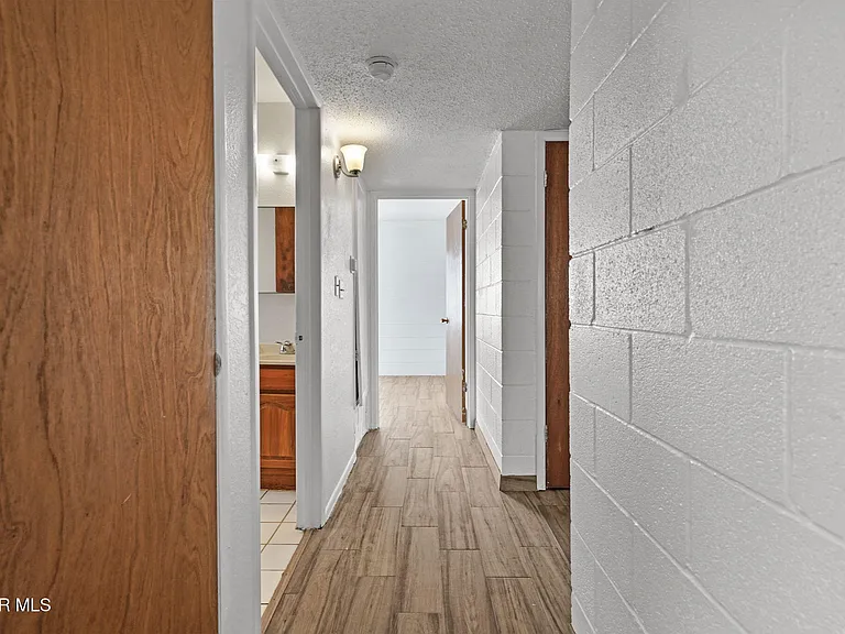 4006 Laredo Ave #1 — Photo 9