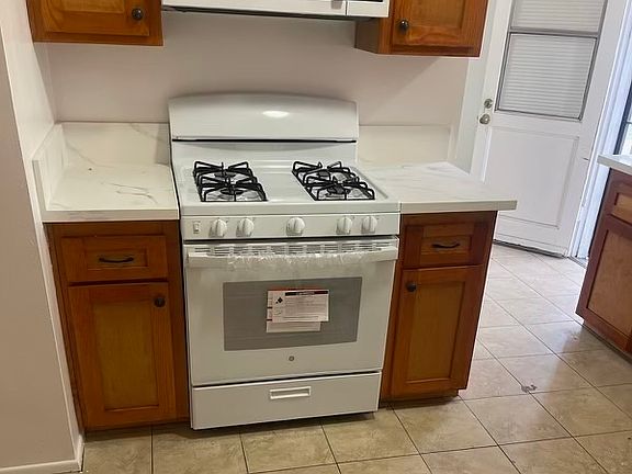 5th image of 1143 W 166th St APT A