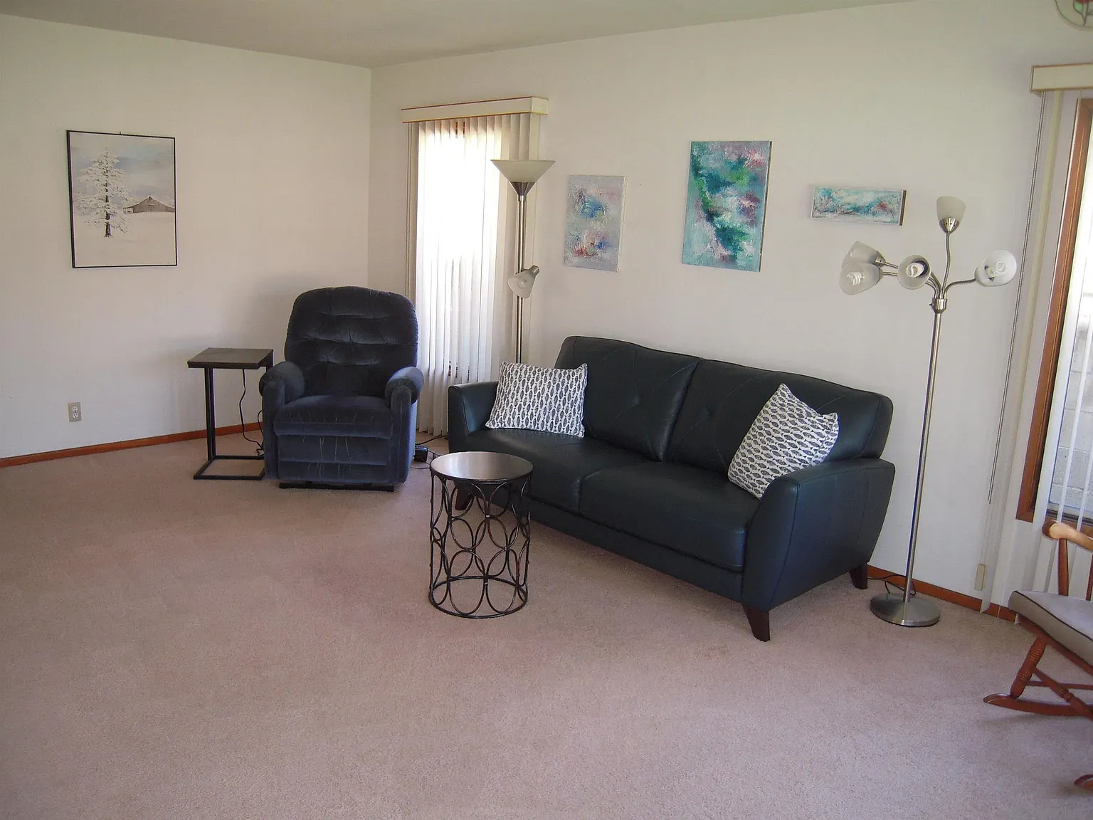 2 bed, 1.0 bath, 1000 sqft, $2,995 — Photo 2