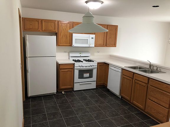 2nd image of 1497 Meadowsedge Ln