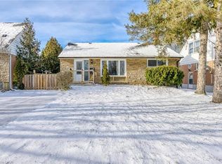 80 Lower Horning Rd, Hamilton, ON L8S3G3