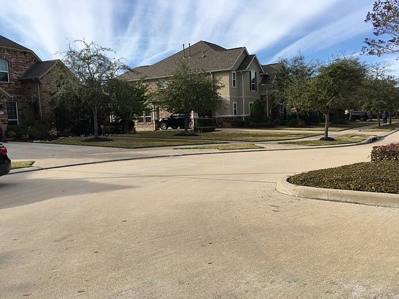4th image of 5822 Flagstone Pass Ct