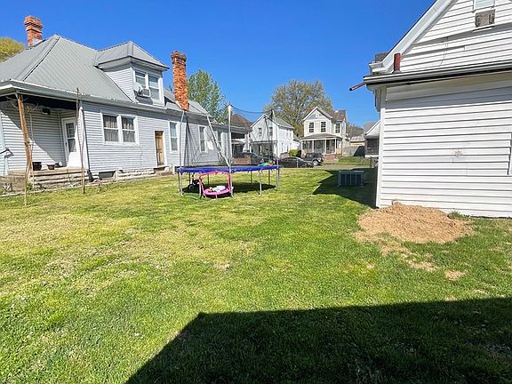 5th image of 1405 McConnell Ave