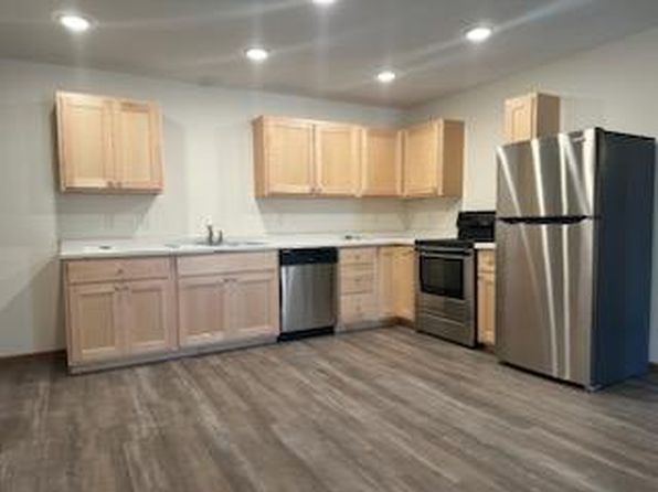 821 Adams Ct #503