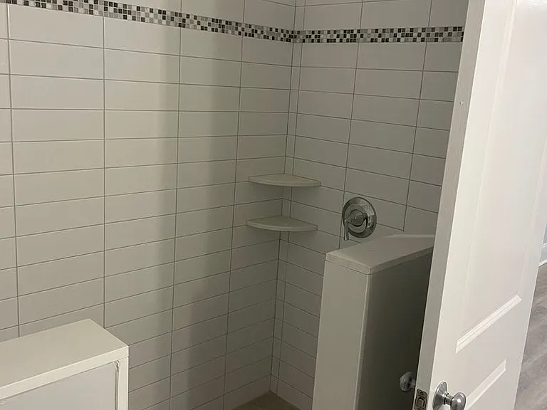 104 Brooks St #104 — Photo 7