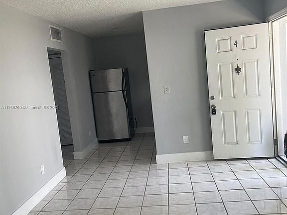 2nd image of 1330 NE 127th St #4