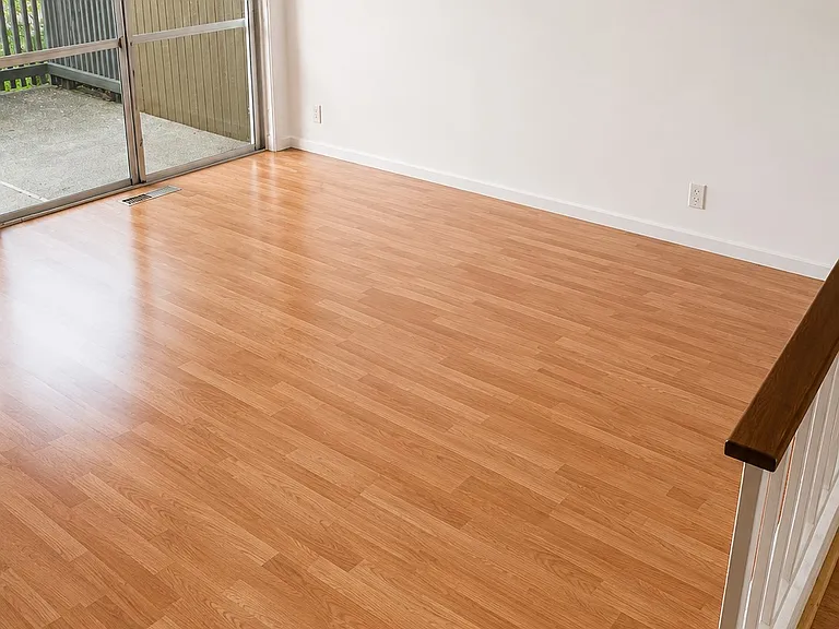 Solano Apartments — Photo 32