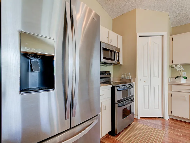8604 Fawn Creek Dr — Photo 13