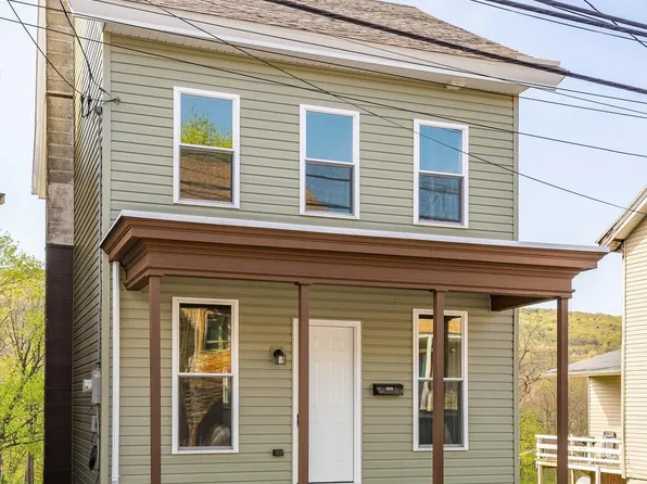 434 W Market St, Williamstown, PA 17098