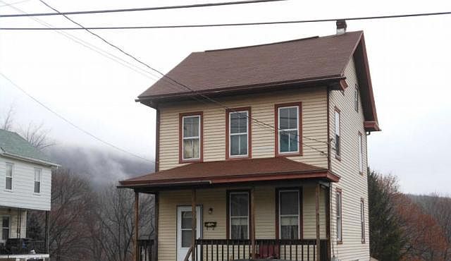 2nd image of 123 Mauch Chunk St