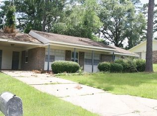 112 Yellowleaf Dr, Enterprise, AL 36330