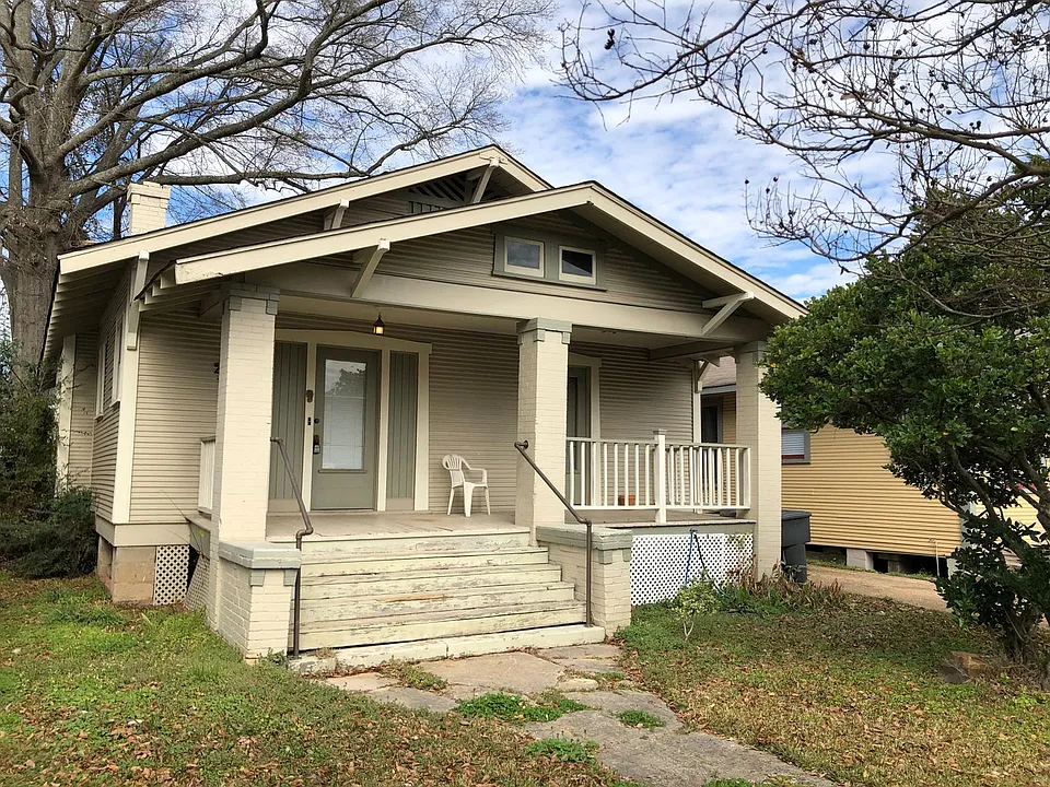 414 Atkins Ave