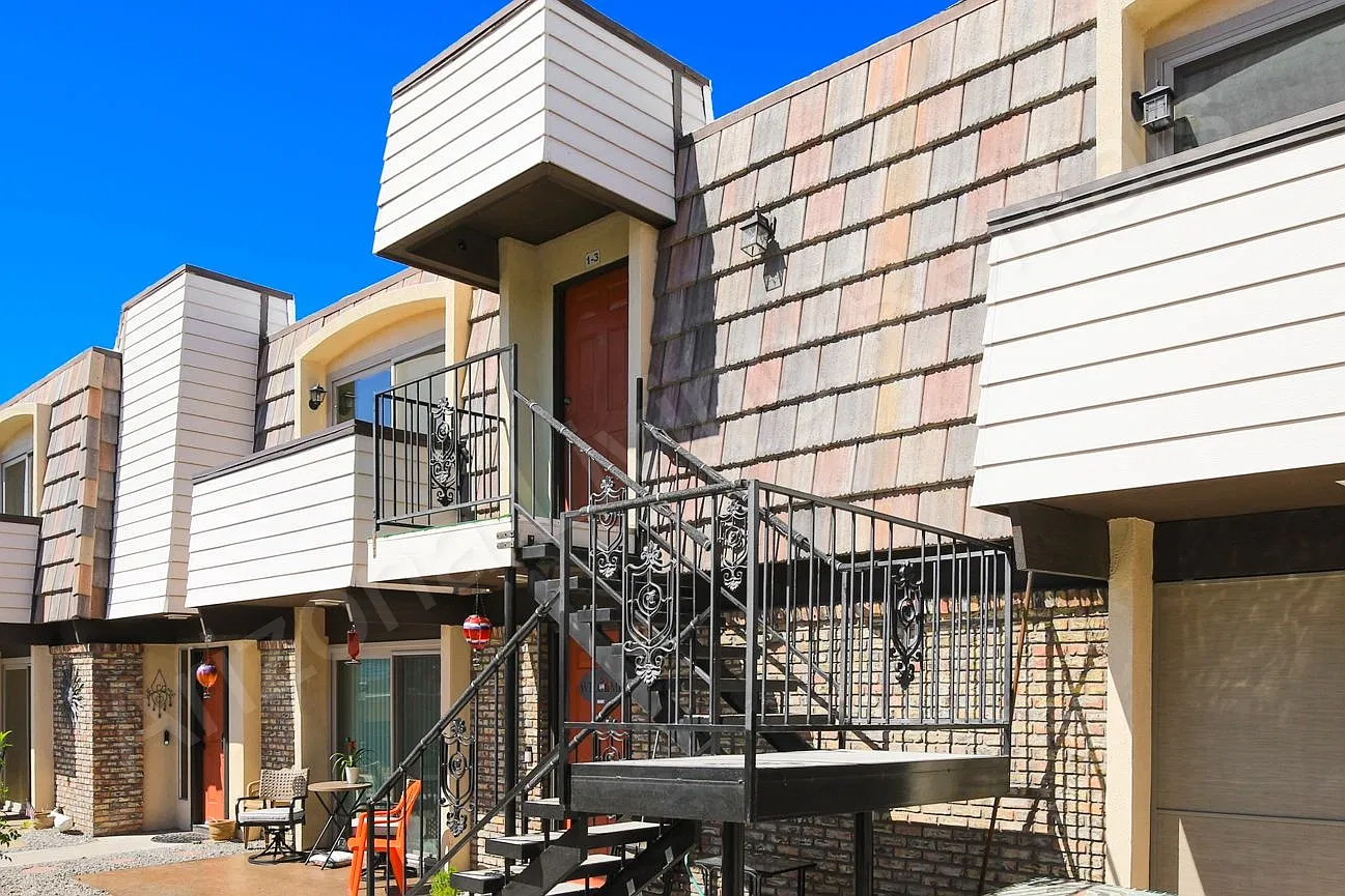 2 bed, 1100 sqft, $1,150 — Photo 3