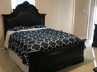 321 N 7th St, La Porte, TX 77571