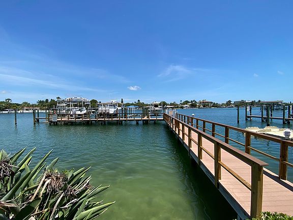 5th image of 3805 Gulf Blvd APT 502