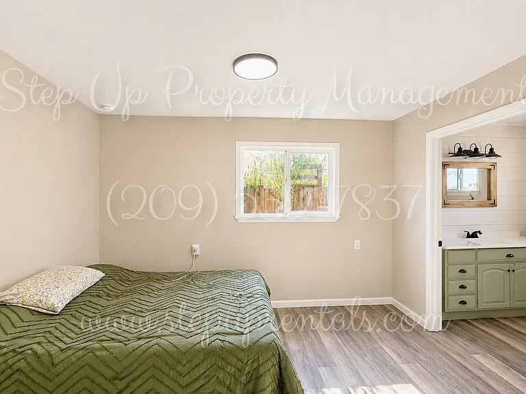 9885 Maiden Ln — Photo 10